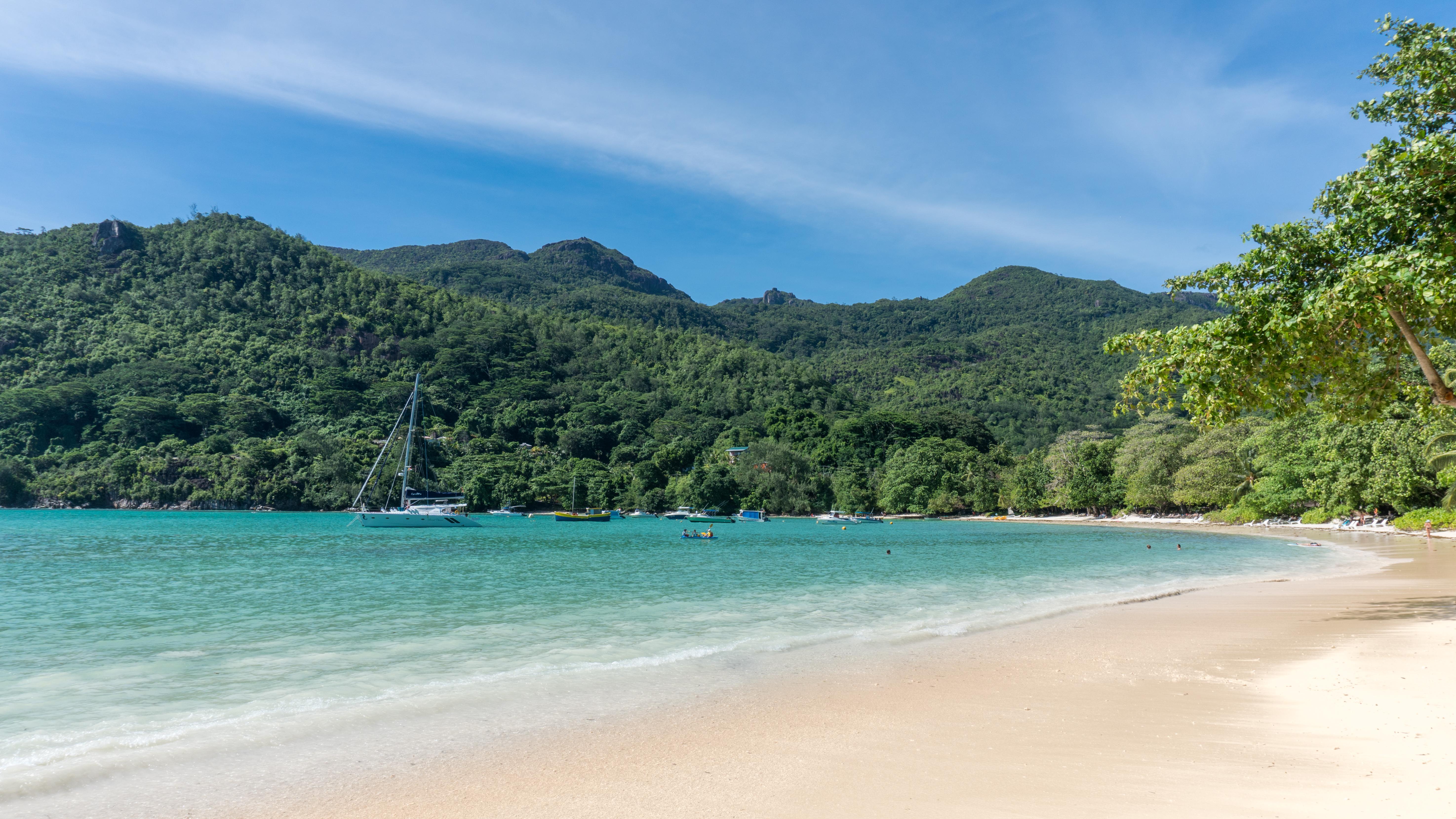 ホテル コンスタンスエペリア ポート・グロード エクステリア 写真 Beach at Ko Kut